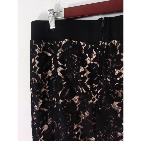 Torrid Black & Nude Lined Floral Lace w/ Chiffon Hem Skirt Size Large or 0X - Picture 8 of 10